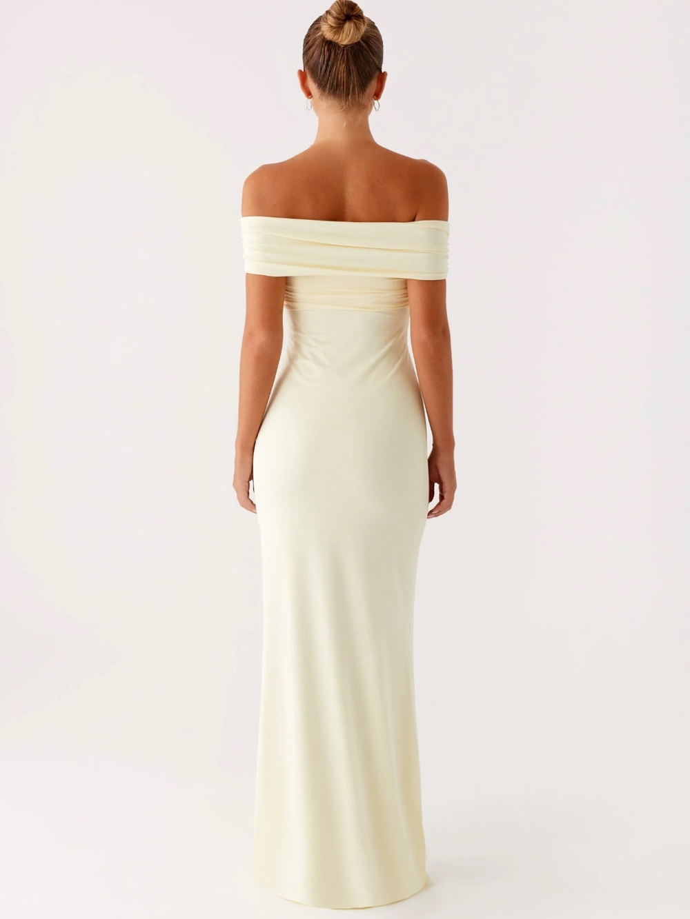 Countless Maxi Dress in yellow - Picture 2 of 2